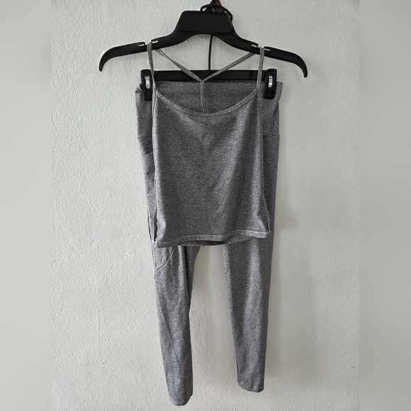 Gray Women's Gym Set - Picture 1 of 1